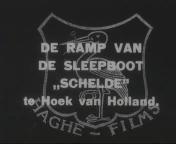 Bestand:De ramp van de sleepboot de Schelde te Hoek van Holland (1925) titel.jpg