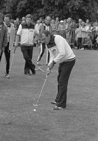 Bestand:FTA001095843 004 con.png